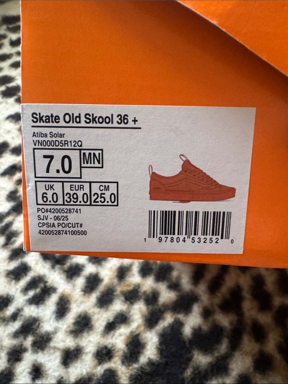 Vans All‑Orange Skate Old Skool 36 Sneakers - Picture 6 of 6